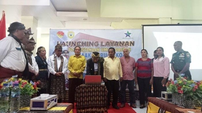 launching-perpus-izaak-huru-doko